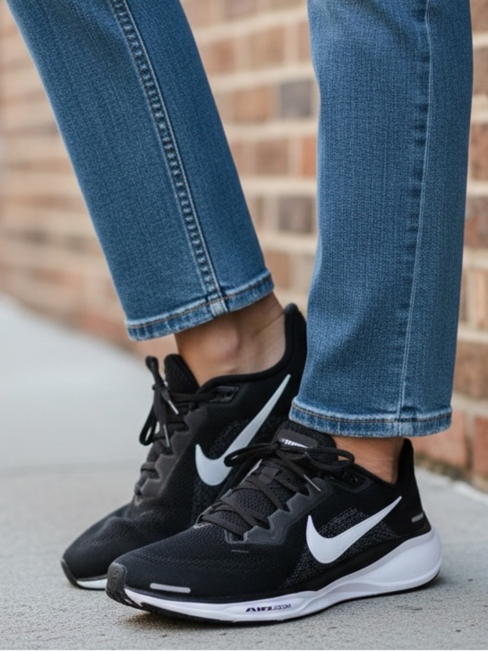Nike Pegasus 41 Women’s Size 9 Black White Running Shoes Air Zoom